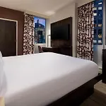 Hilton Garden Inn New York - Times Square Central