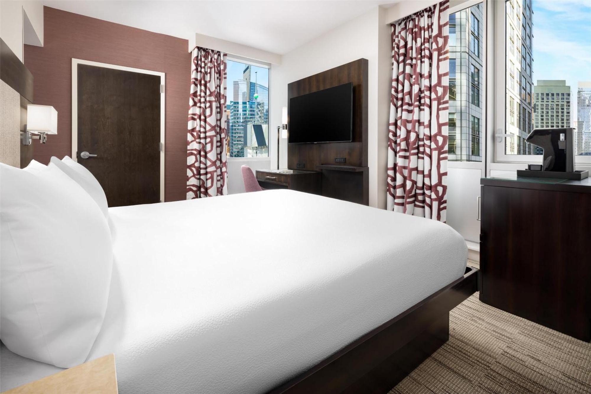 Hilton Garden - Times Square Hotel 3*
