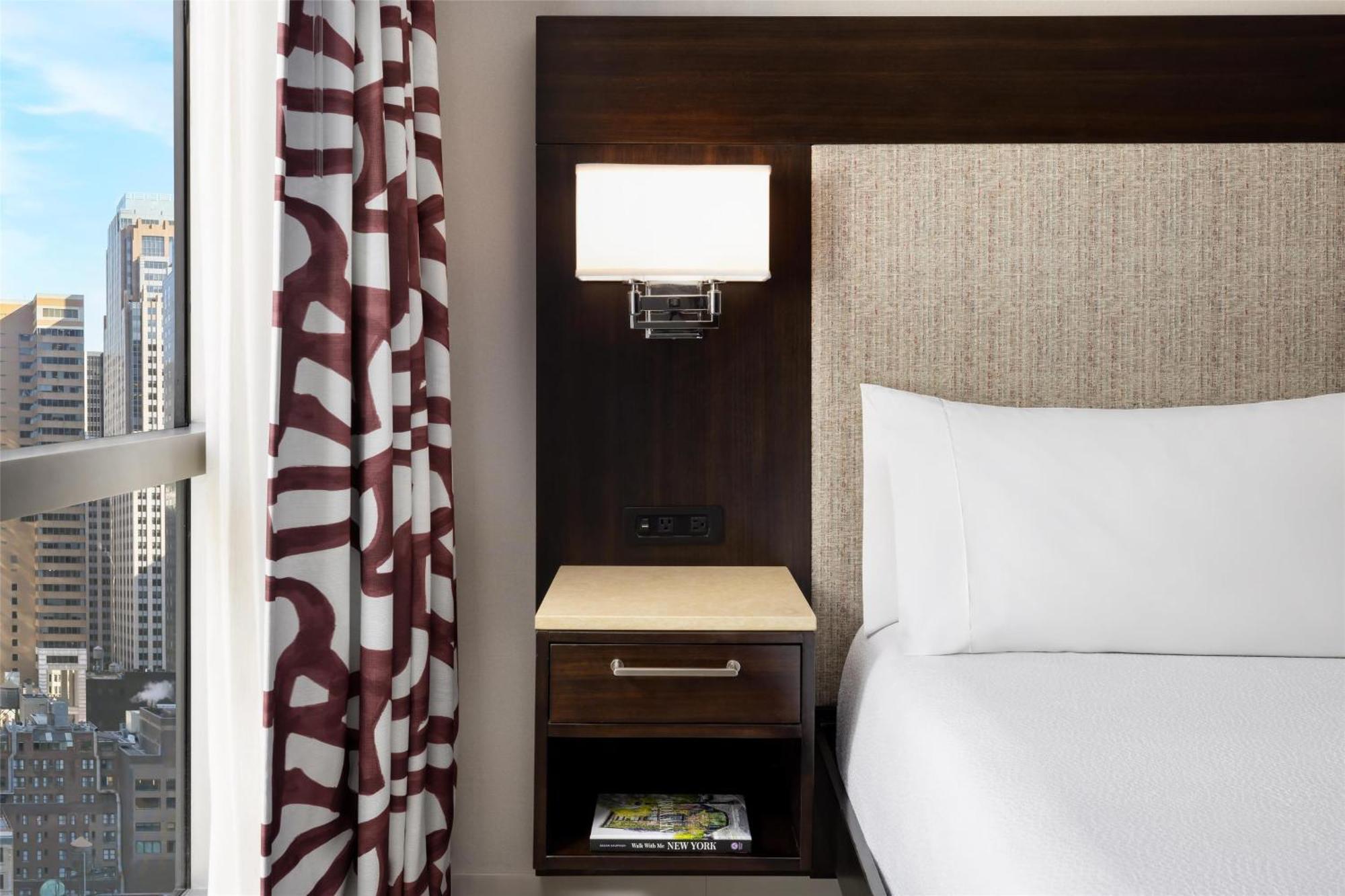 Hotel Hilton Garden - Times Square 3*